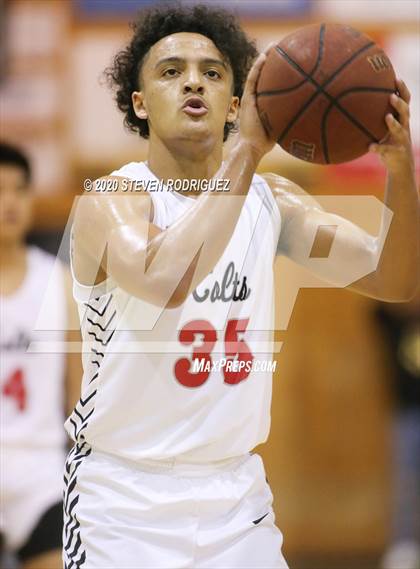 Thumbnail 2 in Ripon vs. James Logan photogallery.