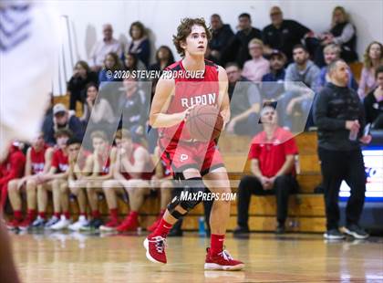 Thumbnail 3 in Ripon vs. James Logan photogallery.