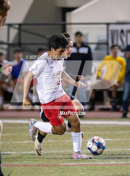 Thumbnail 3 in Juarez-Lincoln @ Cedar Park (Uil Region IV 5A D2 Soccer Semifinals) photogallery.