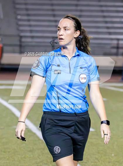 Thumbnail 3 in Juarez-Lincoln @ Cedar Park (Uil Region IV 5A D2 Soccer Semifinals) photogallery.