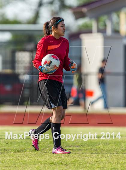 Thumbnail 2 in Kingwood Park @ Baytown Lee (UIL Bi-District 4A Region 3 Playoff) photogallery.