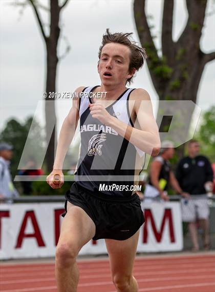 Thumbnail 3 in CHSAA Track and Field 5A Championships (Boys 800 Meter Relay) photogallery.