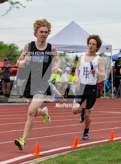 Thumbnail 2 in CHSAA Track and Field 5A Championships (Boys 800 Meter Relay) photogallery.