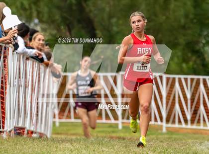 Thumbnail 1 in UIL 1A Girls Cross Country Finals photogallery.