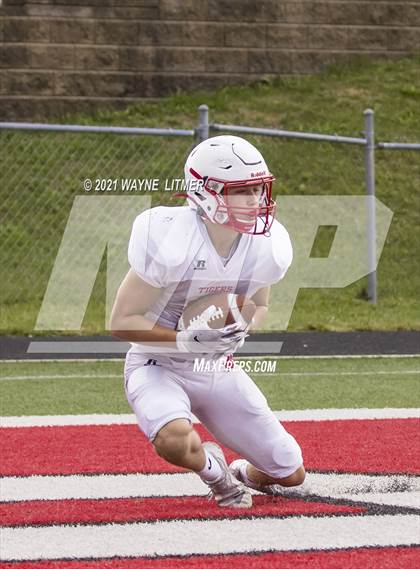 Thumbnail 1 in Dixie Heights @ Beechwood photogallery.