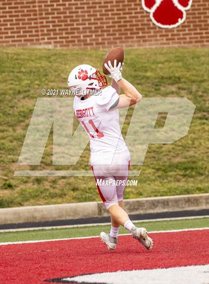 Thumbnail 3 in Dixie Heights @ Beechwood photogallery.