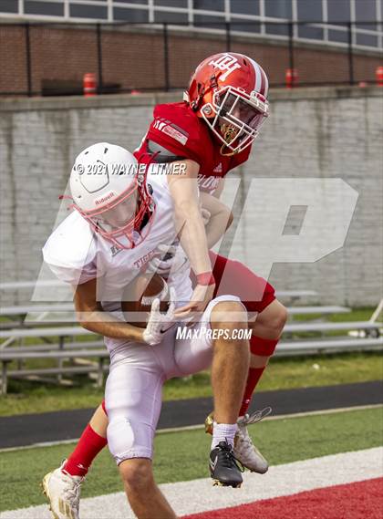 Thumbnail 1 in Dixie Heights @ Beechwood photogallery.