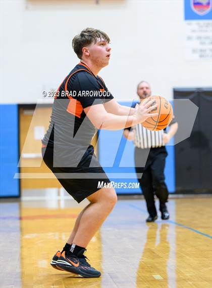 Thumbnail 1 in Davie @ North Iredell photogallery.