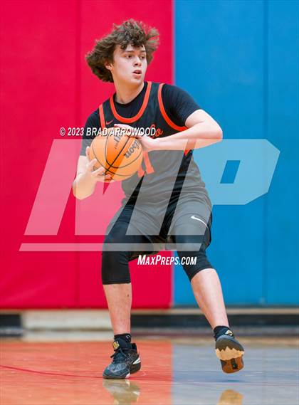 Thumbnail 1 in Davie @ North Iredell photogallery.