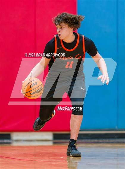 Thumbnail 2 in Davie @ North Iredell photogallery.