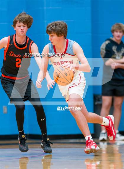 Thumbnail 1 in Davie @ North Iredell photogallery.