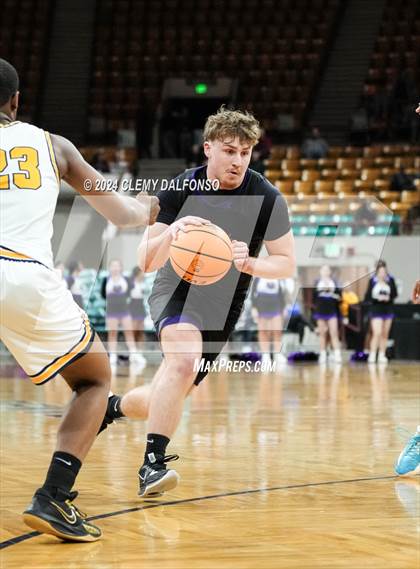Thumbnail 2 in Mesa Ridge vs Northfield (CHSAA  5A Final Four) photogallery.
