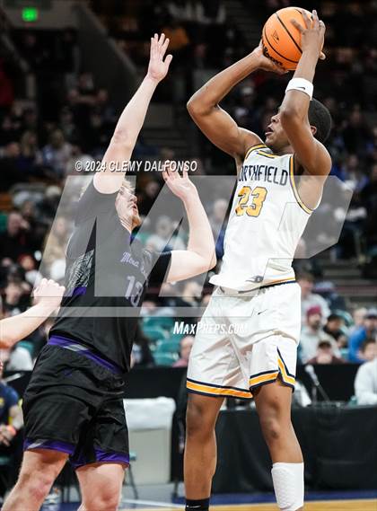 Thumbnail 1 in Mesa Ridge vs Northfield (CHSAA  5A Final Four) photogallery.