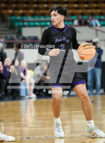 Thumbnail 1 in Mesa Ridge vs Northfield (CHSAA  5A Final Four) photogallery.