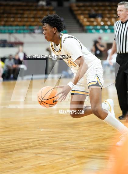 Thumbnail 1 in Mesa Ridge vs Northfield (CHSAA  5A Final Four) photogallery.