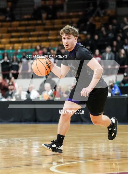 Thumbnail 2 in Mesa Ridge vs Northfield (CHSAA  5A Final Four) photogallery.