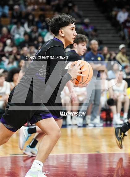 Thumbnail 3 in Mesa Ridge vs Northfield (CHSAA  5A Final Four) photogallery.