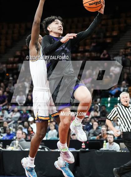 Thumbnail 3 in Mesa Ridge vs Northfield (CHSAA  5A Final Four) photogallery.