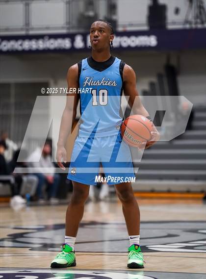 Thumbnail 2 in South Bend Saint Joseph vs. Cathedral (Sneakers for Santa Shootout) photogallery.