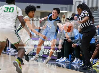 Thumbnail 1 in South Bend Saint Joseph vs. Cathedral (Sneakers for Santa Shootout) photogallery.