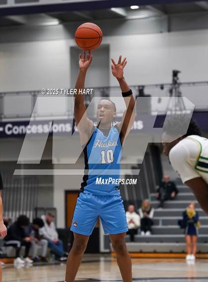 Thumbnail 3 in South Bend Saint Joseph vs. Cathedral (Sneakers for Santa Shootout) photogallery.