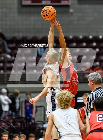 Thumbnail 1 in South Sevier vs. Duchesne photogallery.