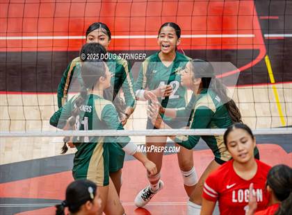 Thumbnail 3 in JV: Moreau Catholic @ James Logan photogallery.