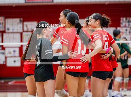 Thumbnail 3 in JV: Moreau Catholic @ James Logan photogallery.