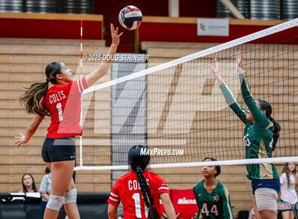 Thumbnail 3 in JV: Moreau Catholic @ James Logan photogallery.