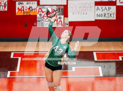 Thumbnail 3 in JV: Moreau Catholic @ James Logan photogallery.