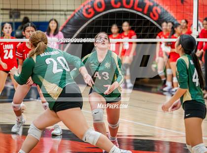 Thumbnail 1 in JV: Moreau Catholic @ James Logan photogallery.