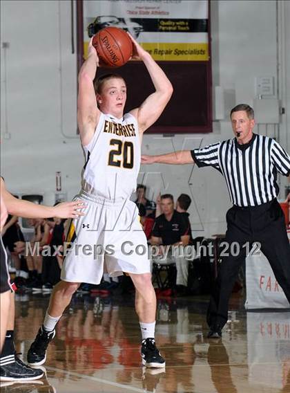 Thumbnail 2 in Foothill vs. Enterprise (CIF NS D3 Final) photogallery.
