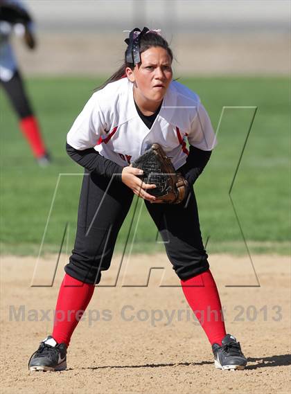 Thumbnail 2 in Quartz Hill @ Antelope Valley Varsity (Hi Desert Classic) photogallery.