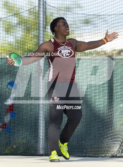 Thumbnail 3 in CIF State Championships (Discus Qualifying) photogallery.