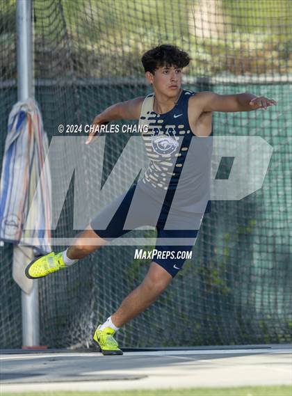 Thumbnail 3 in CIF State Championships (Discus Qualifying) photogallery.