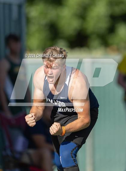 Thumbnail 3 in CIF State Championships (Discus Qualifying) photogallery.