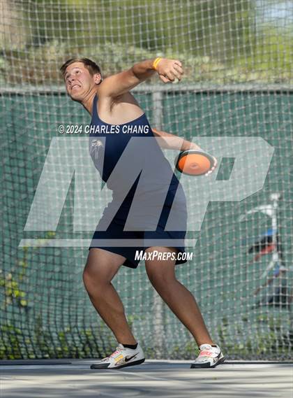 Thumbnail 2 in CIF State Championships (Discus Qualifying) photogallery.