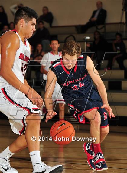 Thumbnail 3 in Brentwood School vs. Oak Hills (MaxPreps Holiday Classic) photogallery.