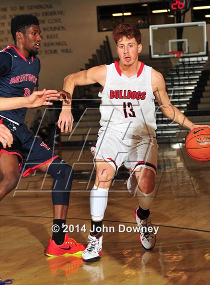 Thumbnail 1 in Brentwood School vs. Oak Hills (MaxPreps Holiday Classic) photogallery.