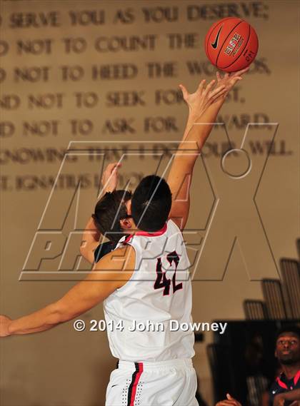 Thumbnail 1 in Brentwood School vs. Oak Hills (MaxPreps Holiday Classic) photogallery.