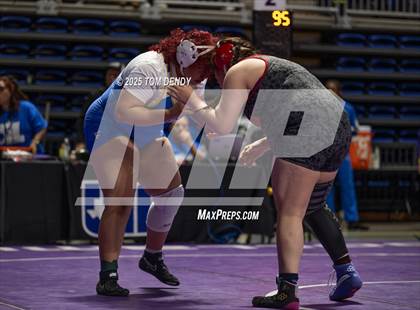 Thumbnail 3 in UIL Wrestling 5A-6A Finals (Round 2) photogallery.