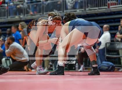 Thumbnail 1 in UIL Wrestling 5A-6A Finals (Round 2) photogallery.