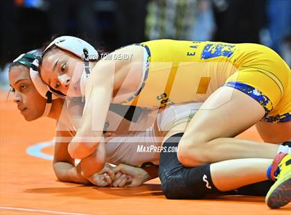 Thumbnail 2 in UIL Wrestling 5A-6A Finals (Round 2) photogallery.