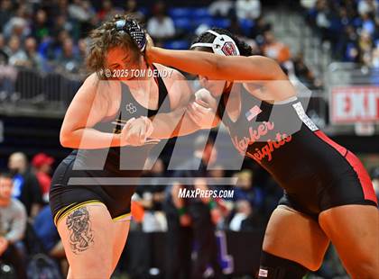Thumbnail 2 in UIL Wrestling 5A-6A Finals (Round 2) photogallery.