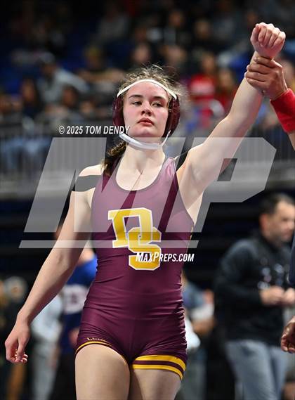 Thumbnail 2 in UIL Wrestling 5A-6A Finals (Round 2) photogallery.
