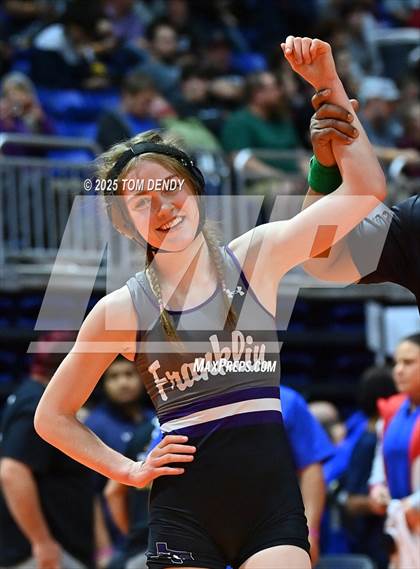 Thumbnail 3 in UIL Wrestling 5A-6A Finals (Round 2) photogallery.