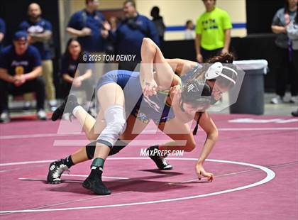 Thumbnail 3 in UIL Wrestling 5A-6A Finals (Round 2) photogallery.