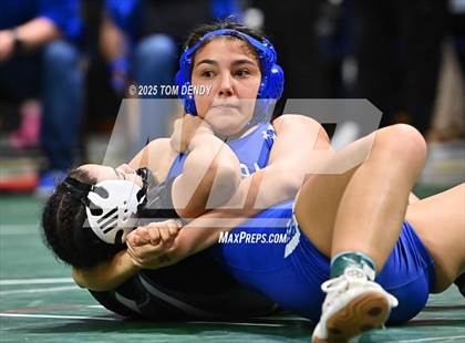 Thumbnail 1 in UIL Wrestling 5A-6A Finals (Round 2) photogallery.