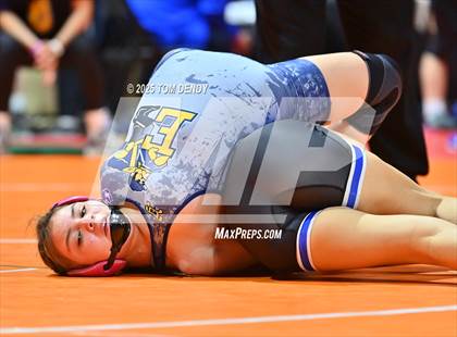 Thumbnail 3 in UIL Wrestling 5A-6A Finals (Round 2) photogallery.