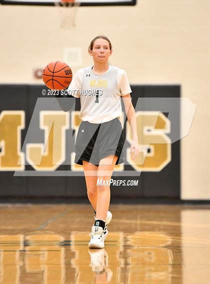 Thumbnail 3 in Wilson Central @ Mount Juliet photogallery.
